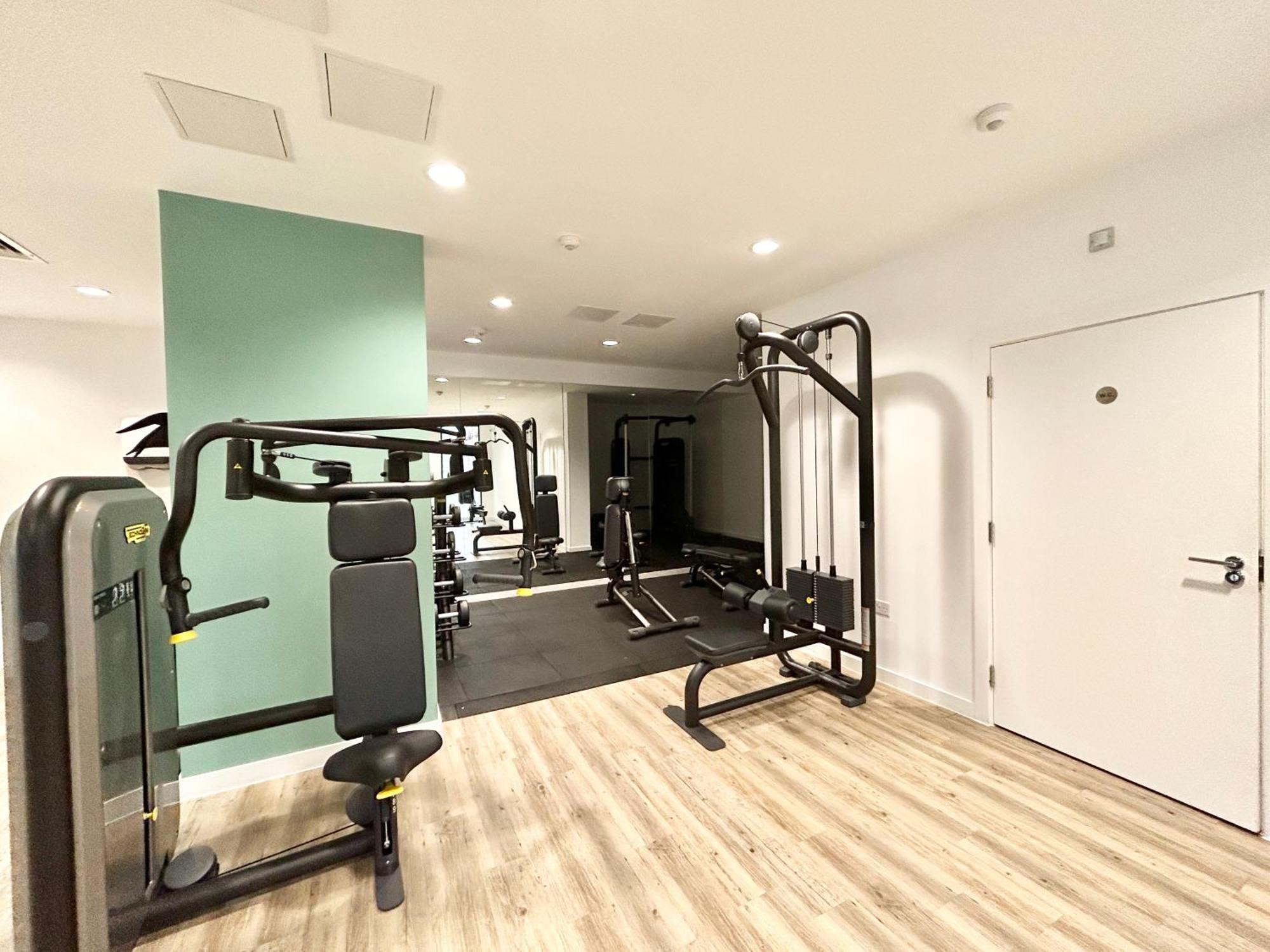 Appartement Modern,New Build, Canary Wharf- Gym, Rooftop à Londres Extérieur photo